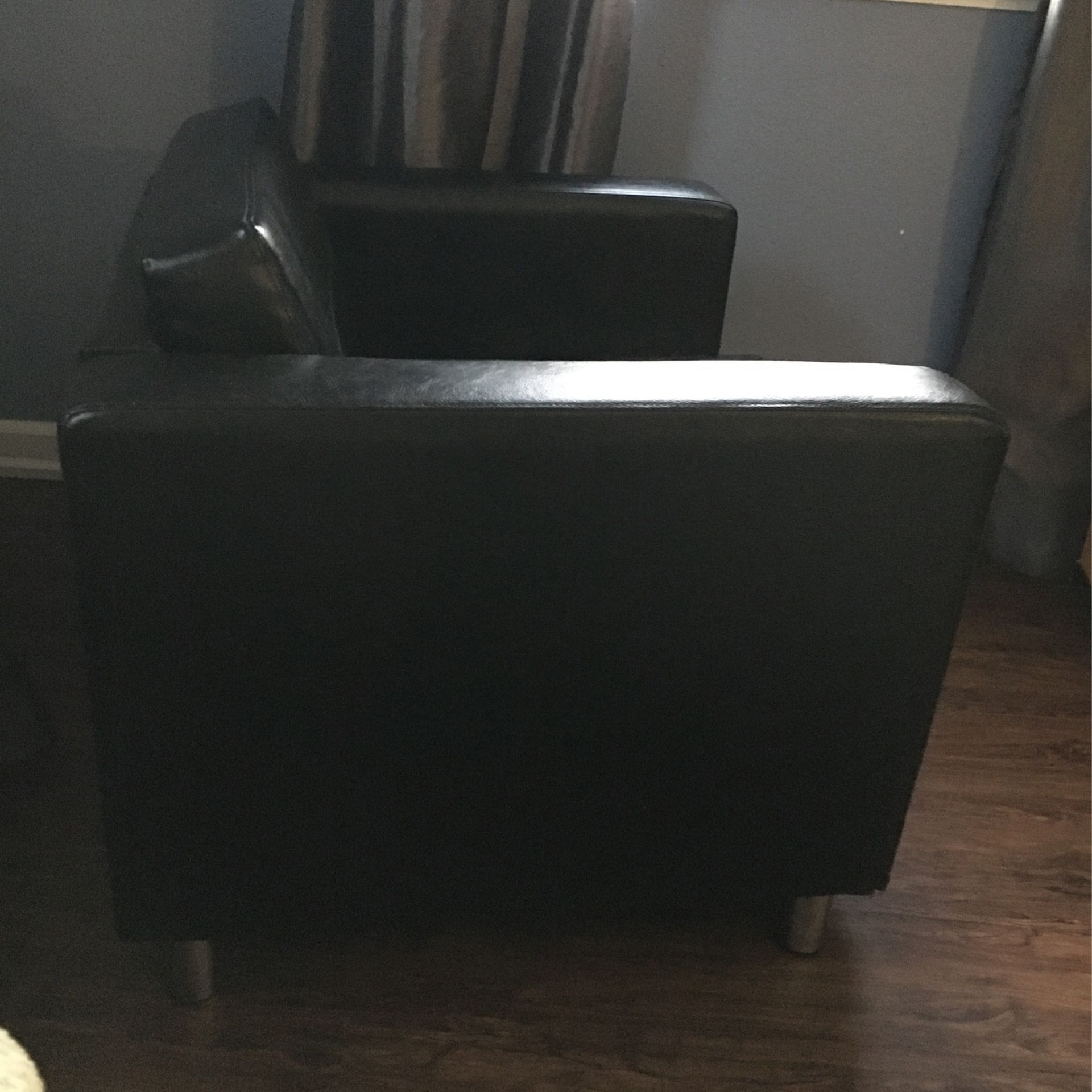 Nice Black Leather Chair