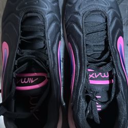 Men’s Size 8 Air Max 720