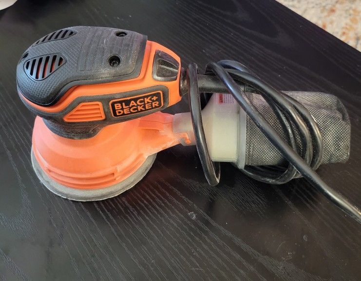Black + Decker Sander