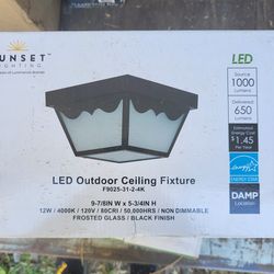 LED Outdoor Ceiling Fixture
F9025-31-2-4K
DAMP
Location
9-7/8IN W x 5-3/4IN H
12W 4000K 120V 80CRI 50,000HRS NON DIMMABLE