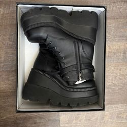 SHAKER-52 Black Demonia Ankle Boots