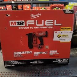 Milwaukee Fuel M18 18ga Brad Nailer
