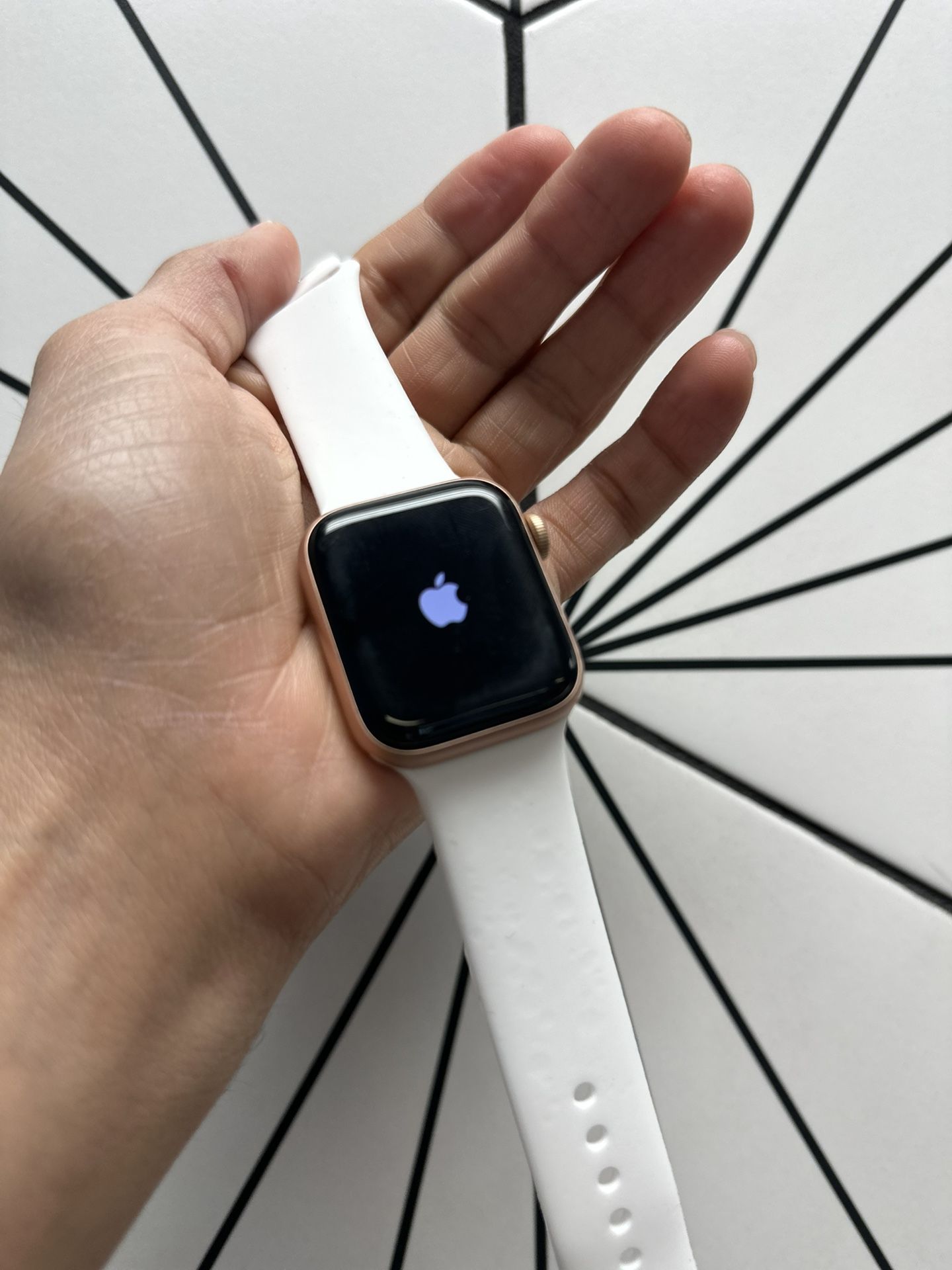 Apple Watch SE Rose Gold 40MM