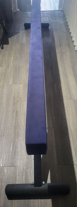 Adjustable balance beam