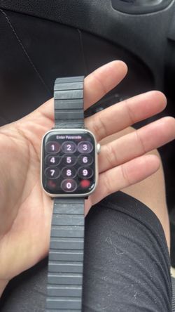 Apple Watch Series 8