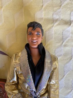 Mattel Elvis Doll With Guitar And Mic Stand-an Icon!