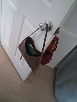 Green purse h&m