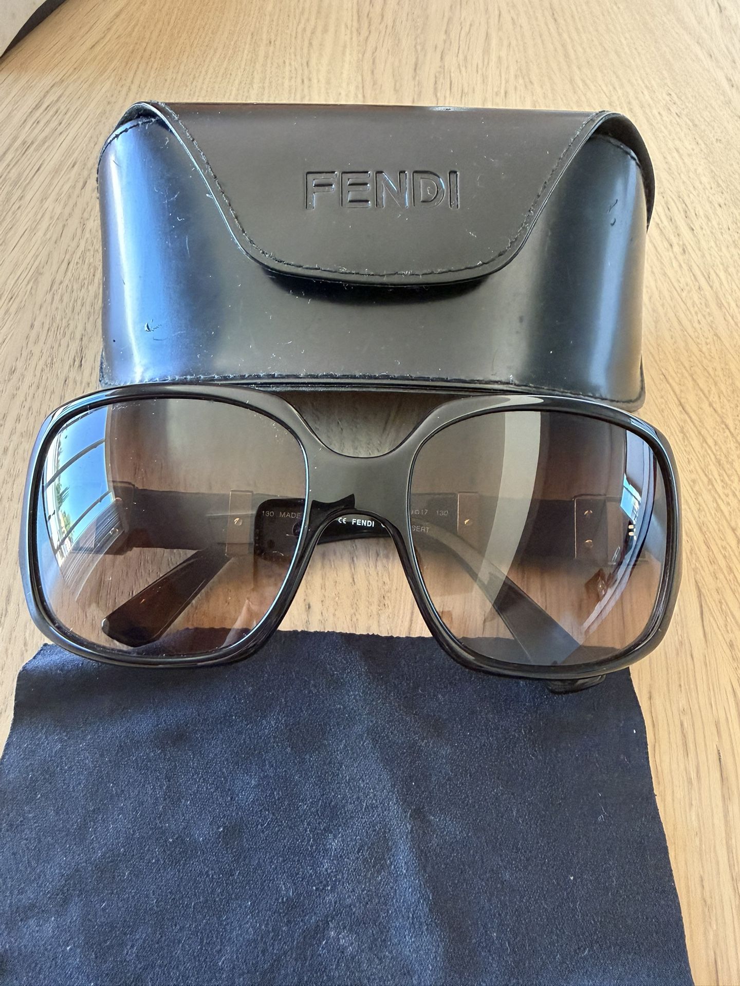 FENDI Sunglasses