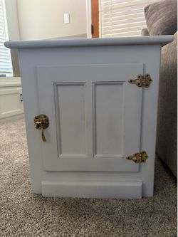 End table