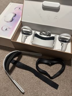Meta Quest 2 VR Headset 128GB