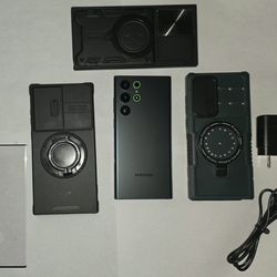 Samsung Galaxy S22 Ultra 128Gb Fully Unlocked (Green)