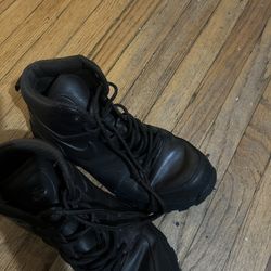 Men’s Work Boots Size 9