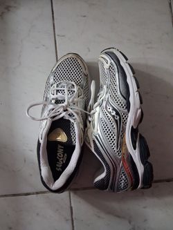 Saucony