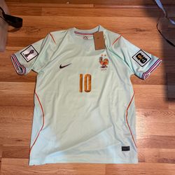 🇫🇷 Kylian Mbappé France Away Jersey – Size L | Brand New with Tags