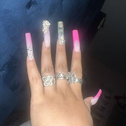 Nails 