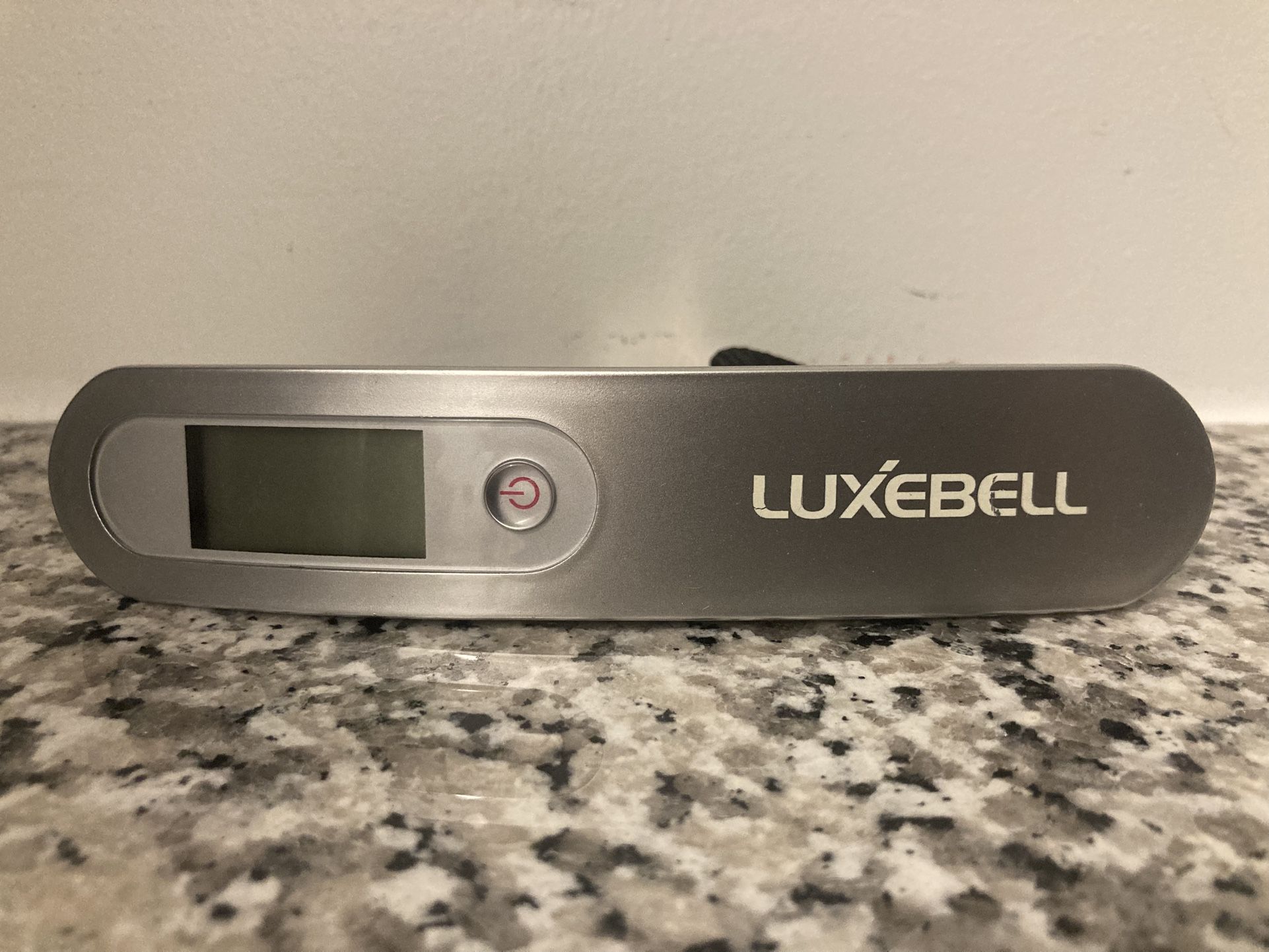 LUXEBELL PORTABLE SCALE WITH LCD DISPLAY (110LB/50KG) ⚖️