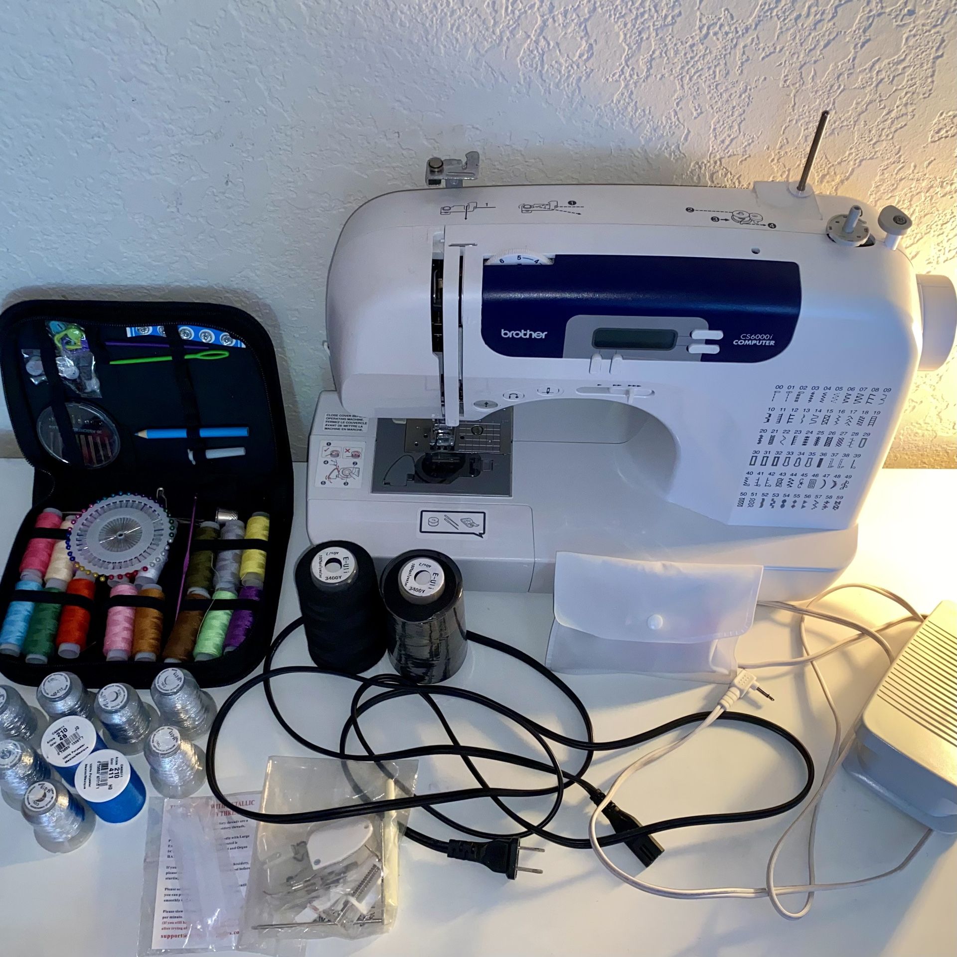 Brother CS6000i Sewing and Quilting Machine (SET)