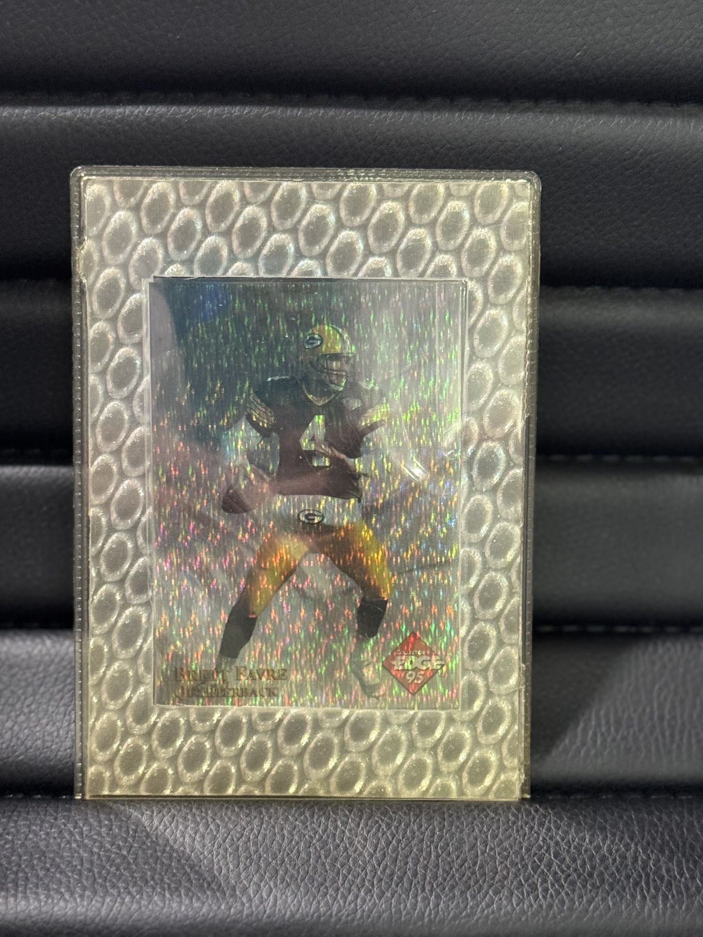 1995 Collector's Edge Excalibur 22K Raindrop Prism Brett Favre #8