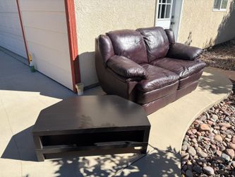Sofa y mecita