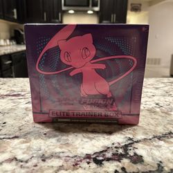 Pokémon Fusion Strike Elite Trainer Box
