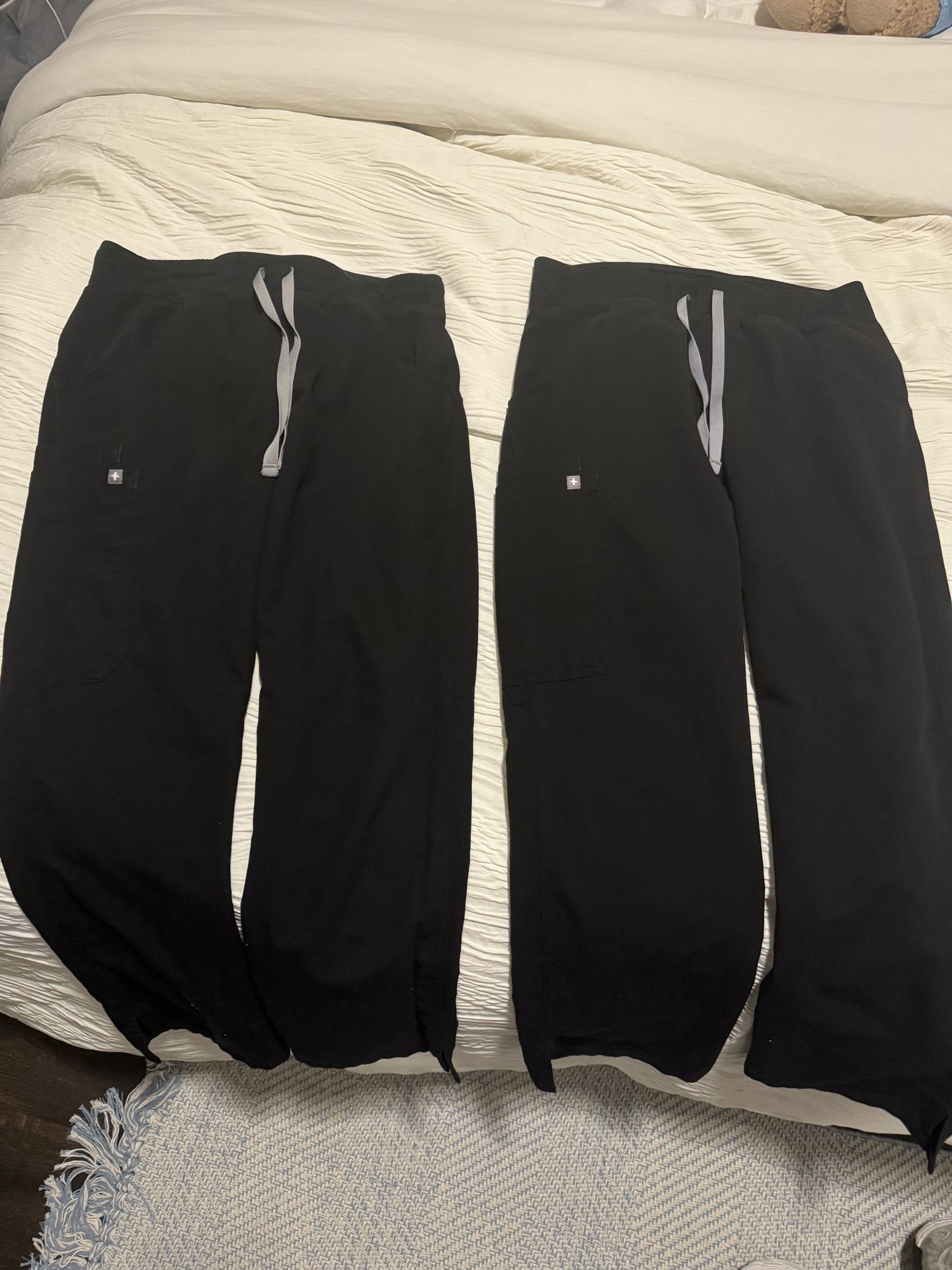 FIGS Scrubs Bottoms