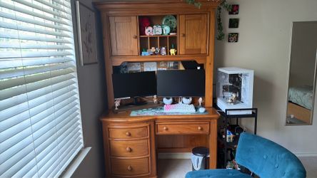 Wooden Desk Set