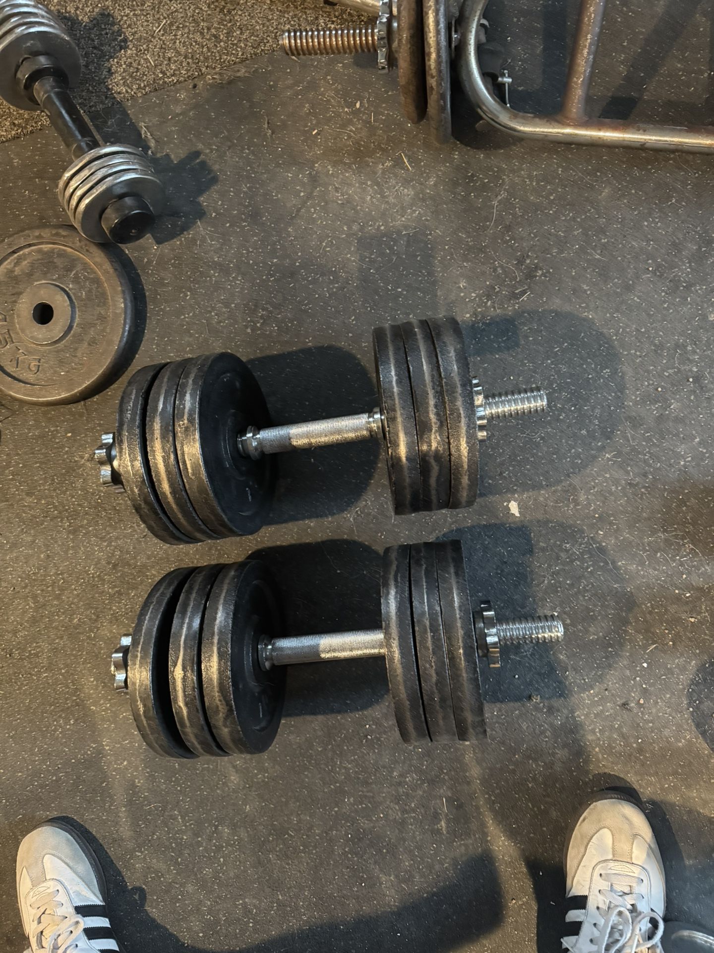 Adjustable Dumbbells