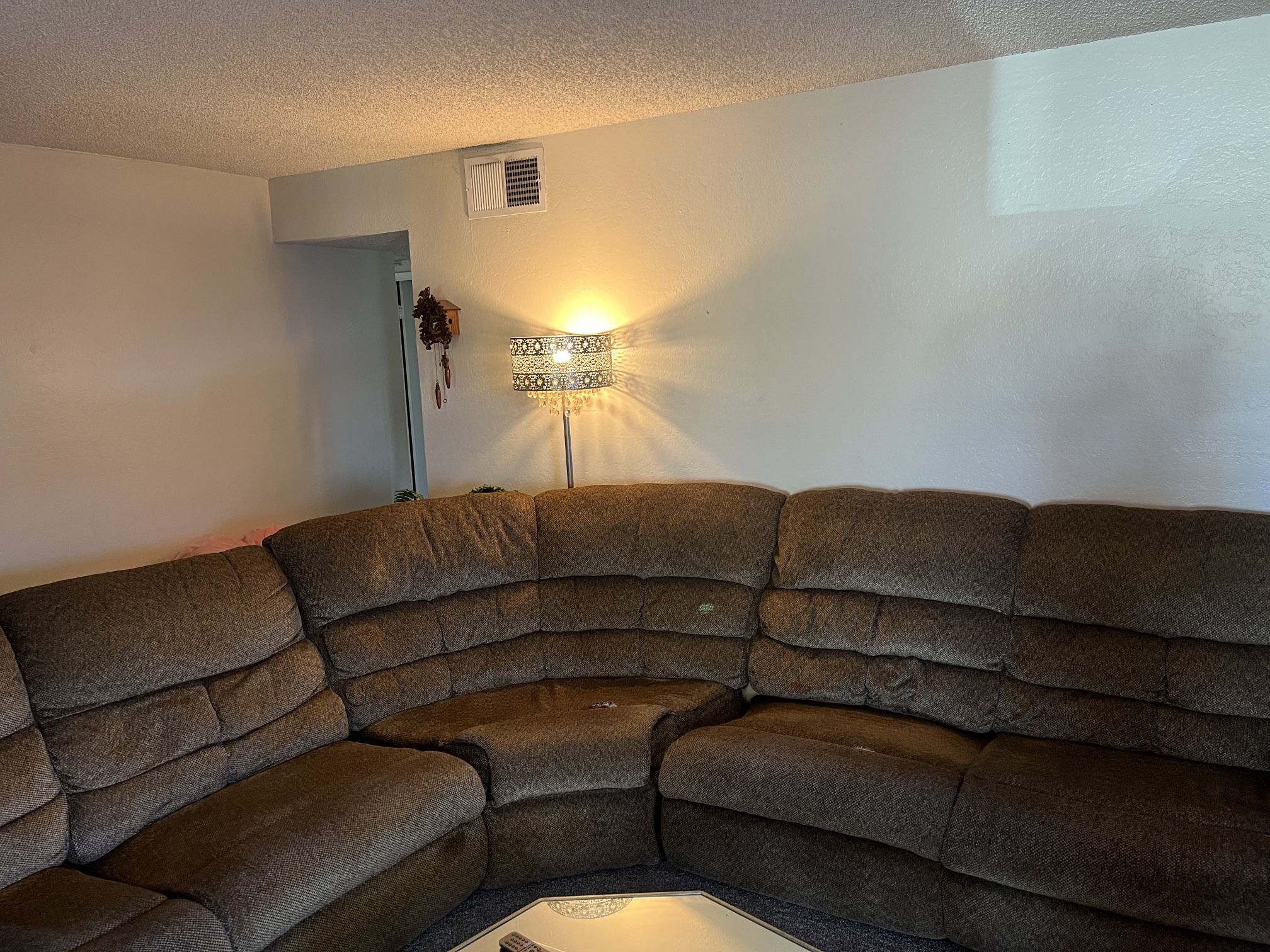HUGE BROWN RECLINER CHAIR COUCH