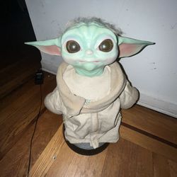Realistic Life Size Baby Yoda 