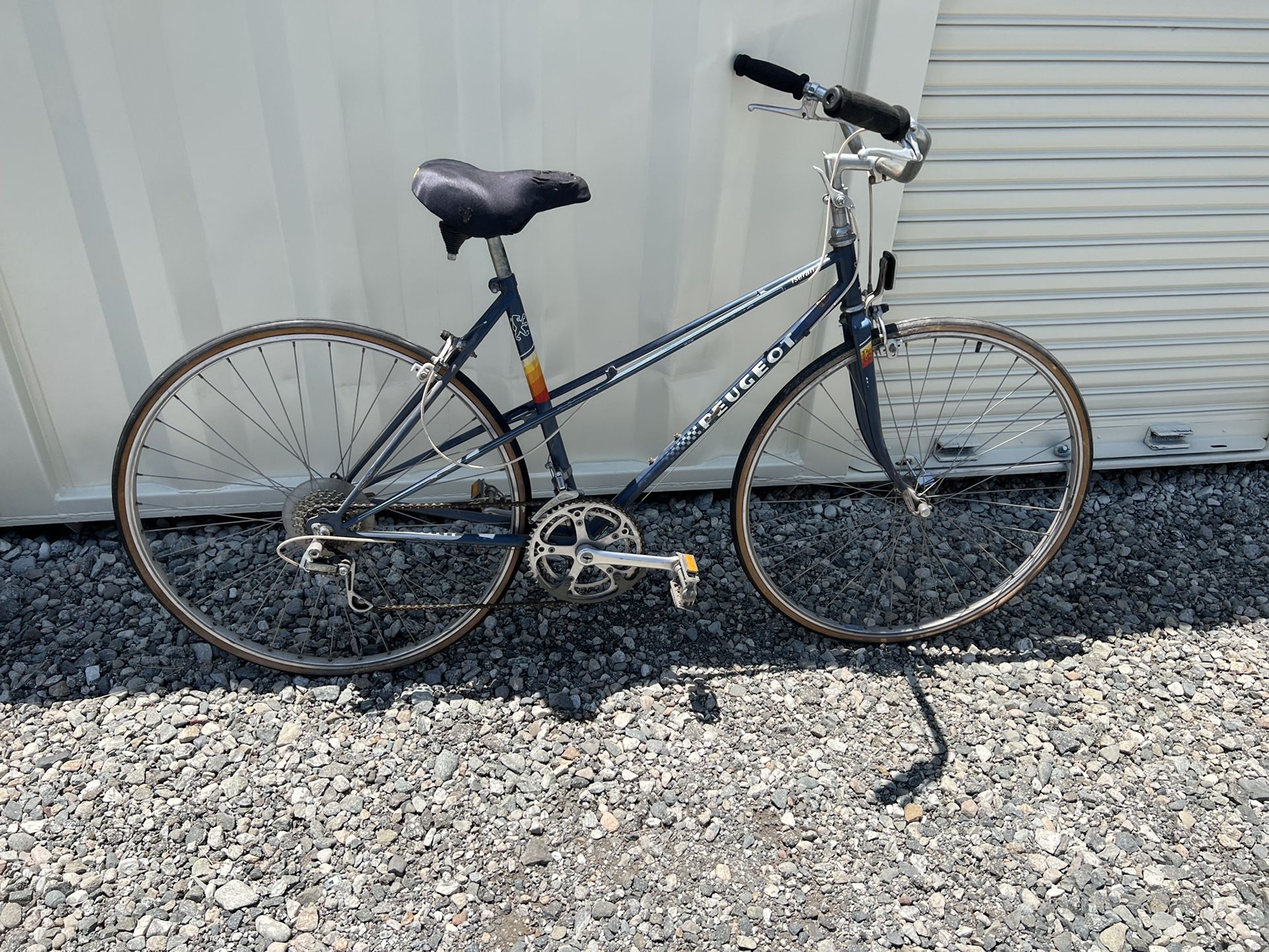 Vintage Peugeot Iseran Ladies 12-Speed Road Bike Bicycle France