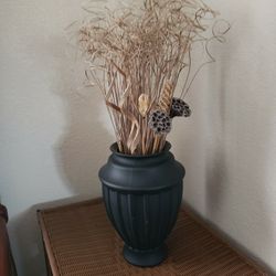 Black Fluted Vase Large