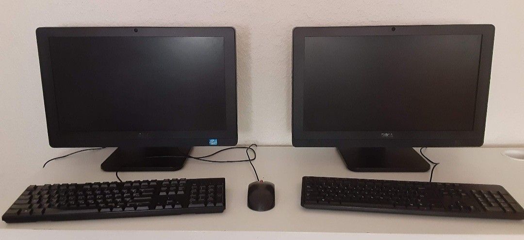 2 Desktop Computers