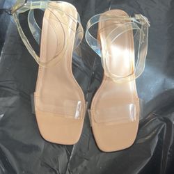 Clear Sandals Size 7W