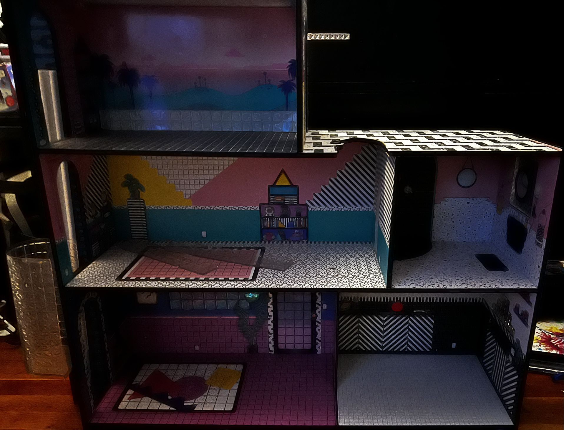 FREE!!! LOL DOLL HOUSE & LOL DOLLS