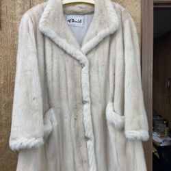 Very Rare Mink Fur Coat!!