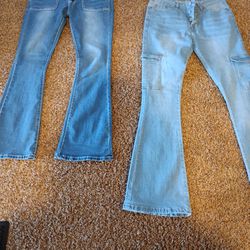 I Have Two Pairs Of New Jeans Size 7/28 Both Same Size For 10.00 Each