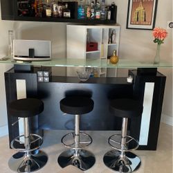 Cool Bar N 3 Stools   $300  