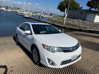 2014 Toyota Camry Hybrid