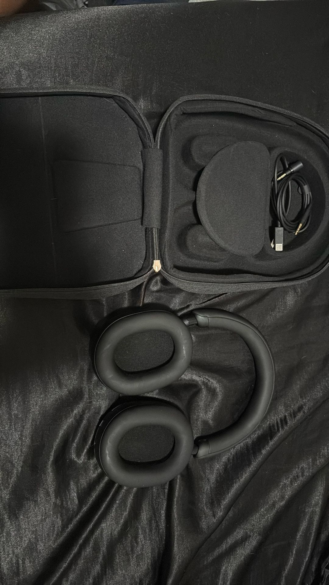 Sony WH-1000XM5 Headphones