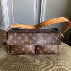 Louis Vuitton Viva Cite Handbag Monogram Canvas MM