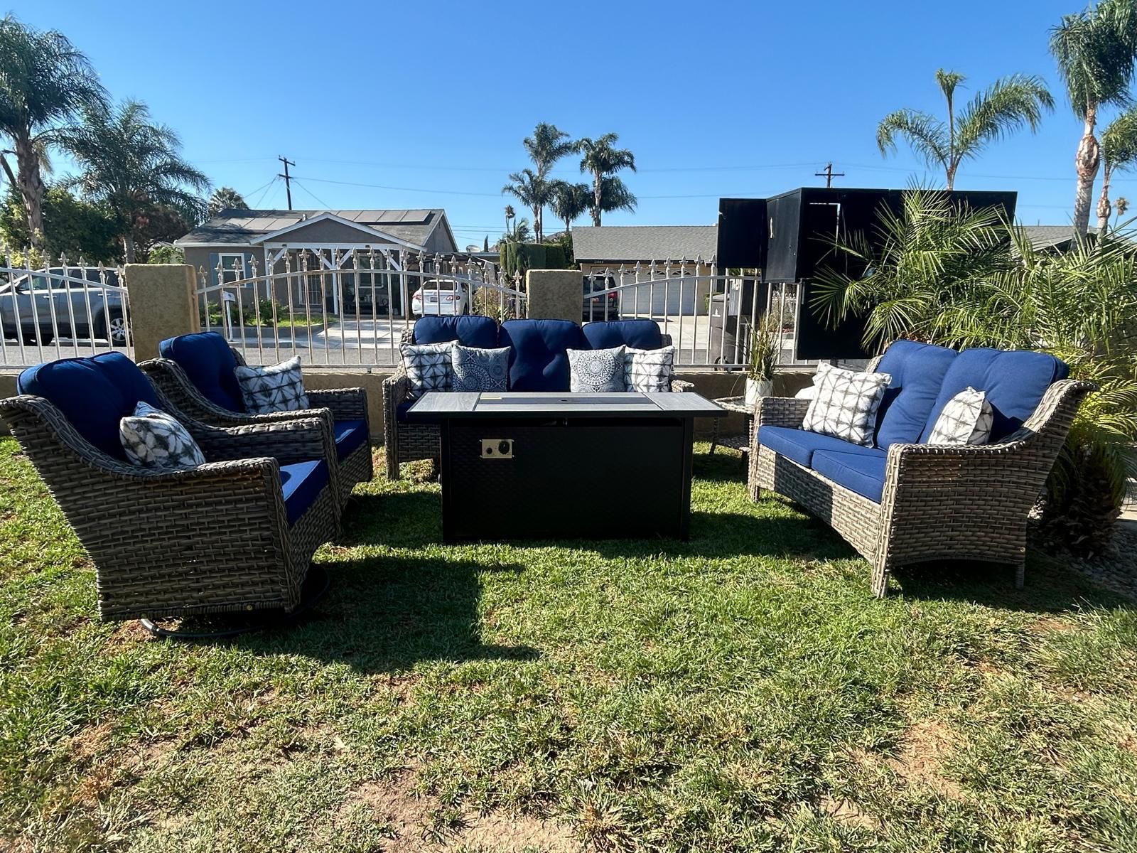 Brand New Patio Outdoor Furniture Set With Fire Pit