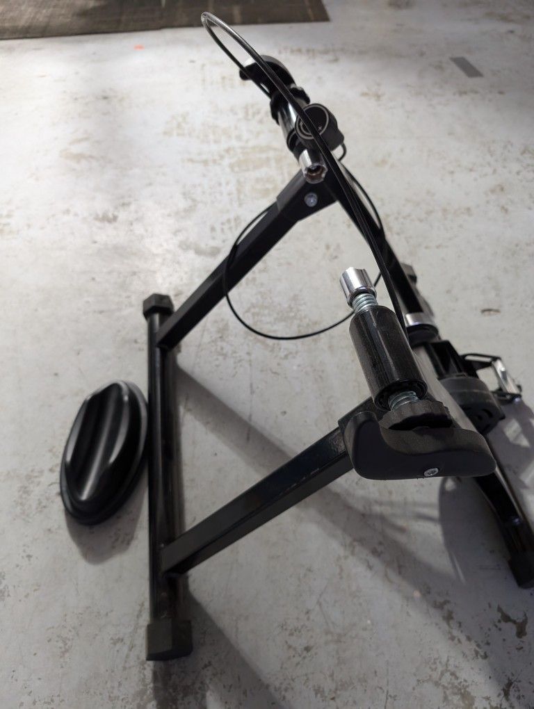 Indoor Bicycle Training Stand