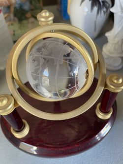 Crystal Globe