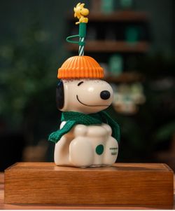 Starbucks, Snoopy