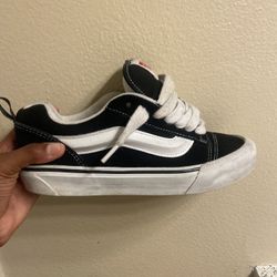size 6.5 knu school vans