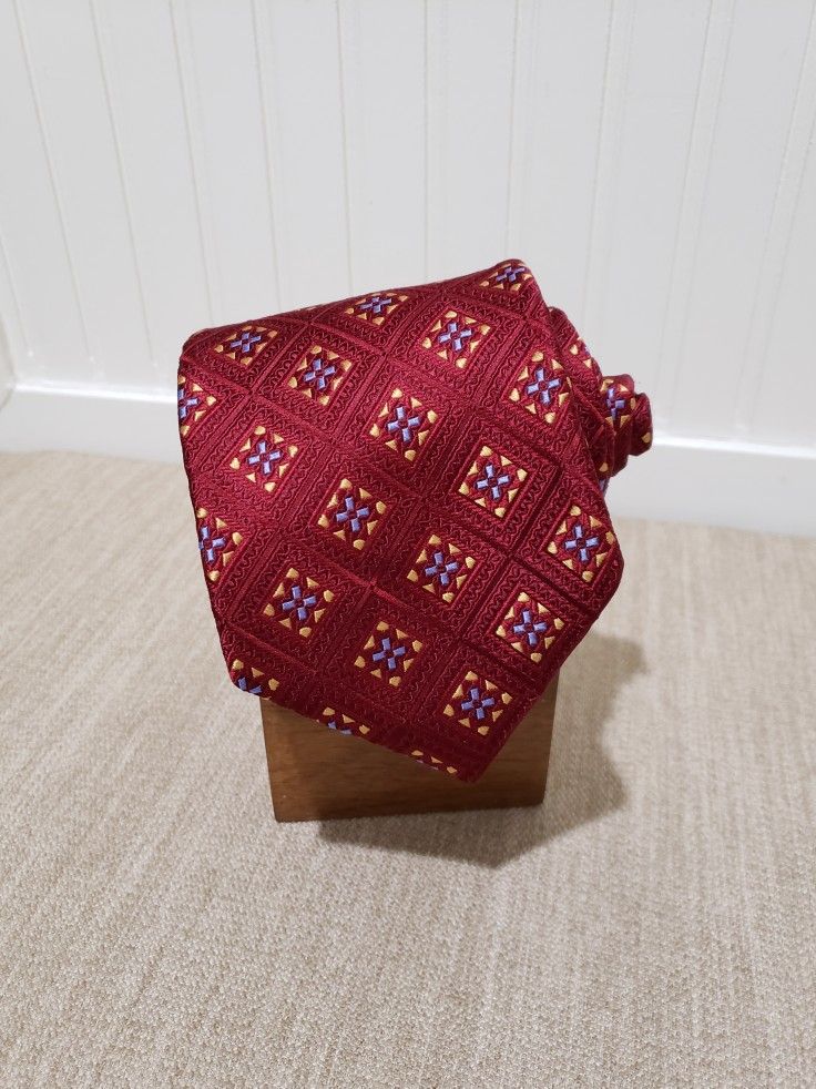 ROBERT TALBOTT Mens 100% Silk Hand Sewn Geometric Neck Tie (59.5"x3.5") Red/Blue