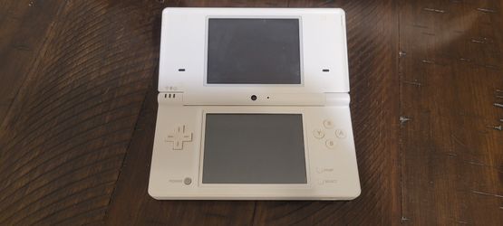 Nintendo DSI