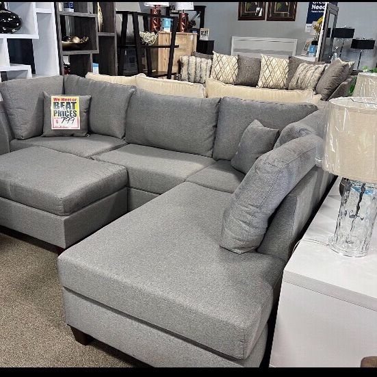3-pc Sectional Sofa With  Ottoman Brand New