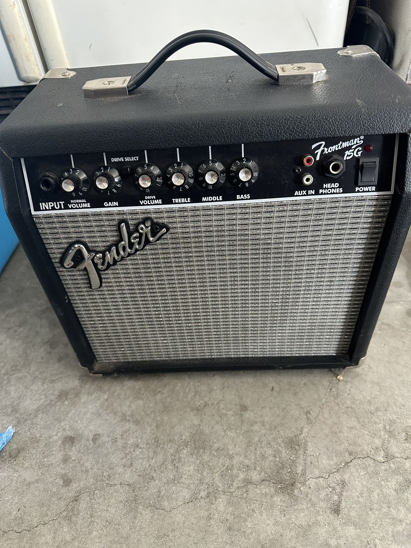 Fender Frontman 15g 38 Watt Guitar Amp Type PR 495