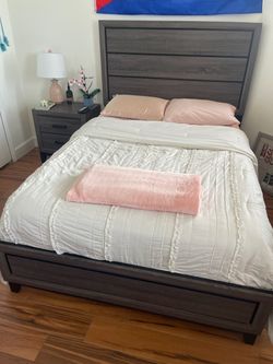 Bedroom Set - Full